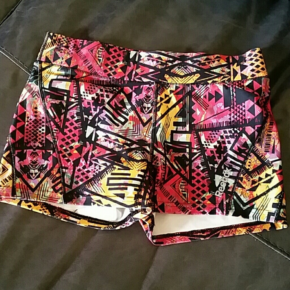 Reebok shorts size small
